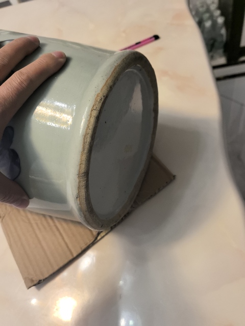 古玩陶瓷人物紋青花瓶真品鑒賞圖