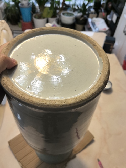 古玩陶瓷人物紋青花瓶真品鑒賞圖