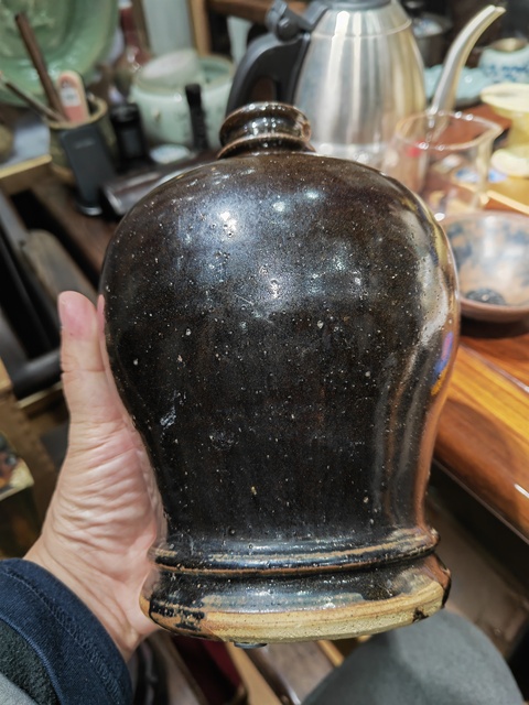 古玩陶瓷磁州窯黑釉梅瓶真品鑒賞圖