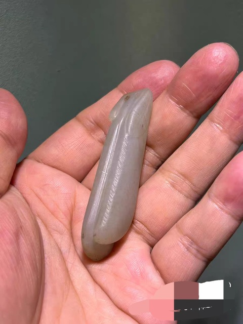 古玩玉器和田玉雕“瓜果墜”真品鑒賞圖