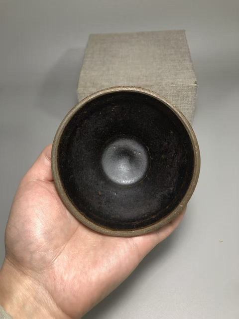 古玩陶瓷黑釉茶盞真品鑒賞圖