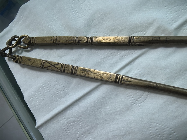 古玩銅器銅夾炭筷真品鑒賞圖