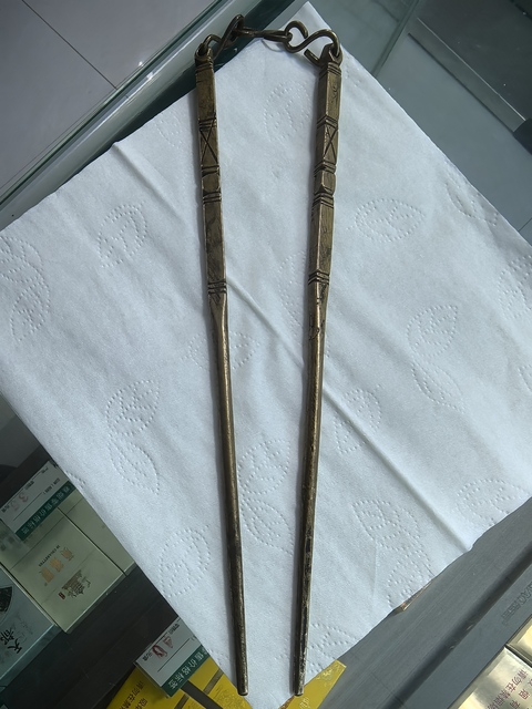 古玩銅器銅夾炭筷真品鑒賞圖