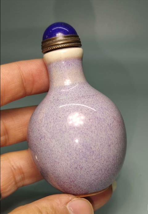 古玩陶瓷窯變鼻煙壺真品鑒賞圖