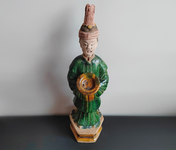 古玩陶瓷難能可貴的精品明代三彩仕女俑49.5厘米拍賣，當前價格38元