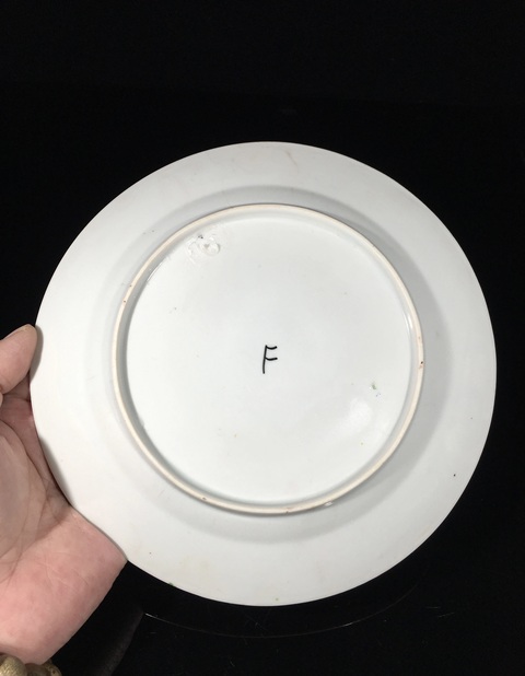 古玩陶瓷刀馬人廣五彩盤真品鑒賞圖