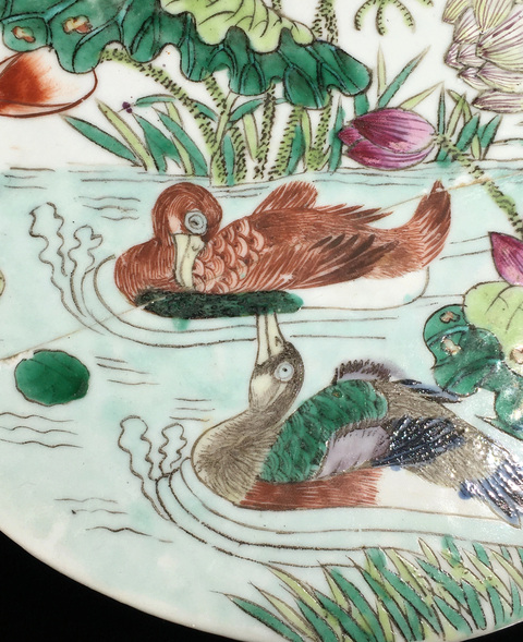 古玩陶瓷粉彩滿池矯紋瓷板真品鑒賞圖