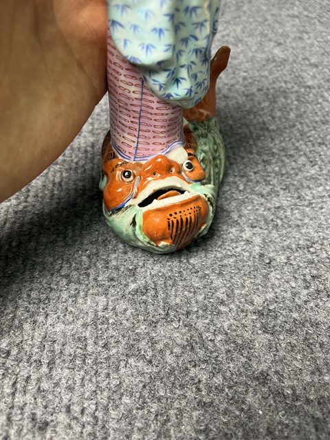 古玩陶瓷粉彩觀音塑像拍賣，當前價格1888元