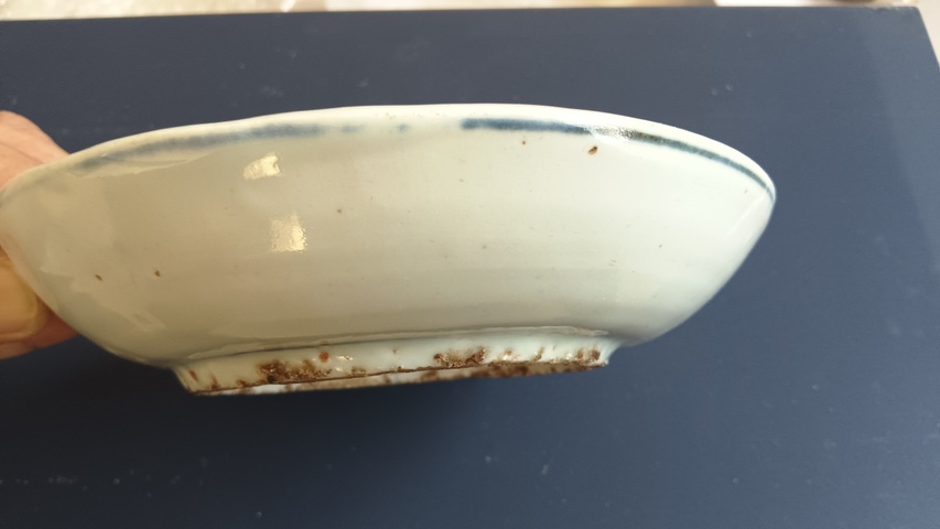 古玩陶瓷三鳳壽字紋青花盤真品鑒賞圖