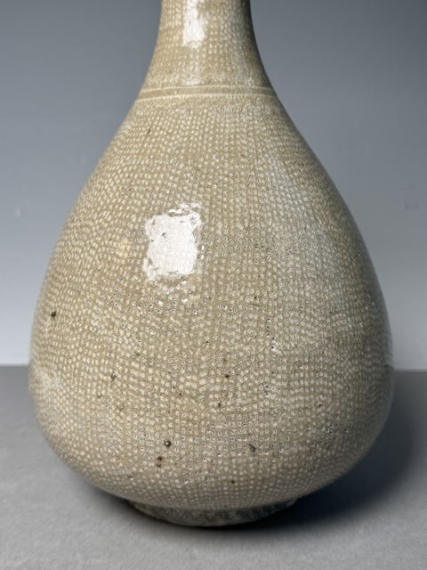 古玩陶瓷14世紀(jì)高麗青瓷鑲嵌玉壺春瓶真品鑒賞圖