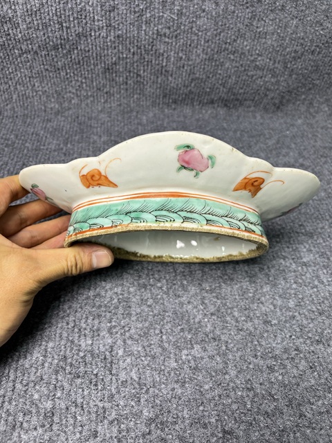 古玩陶瓷粉彩無雙譜供盤拍賣，當(dāng)前價(jià)格1888元