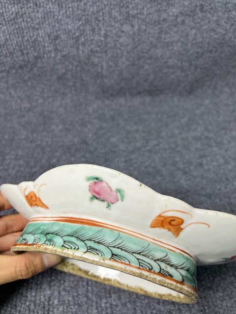 古玩陶瓷粉彩無雙譜供盤拍賣，當(dāng)前價(jià)格1888元