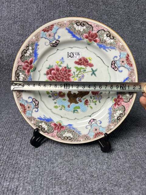 古玩陶瓷粉彩花鳥紋盤真品鑒賞圖