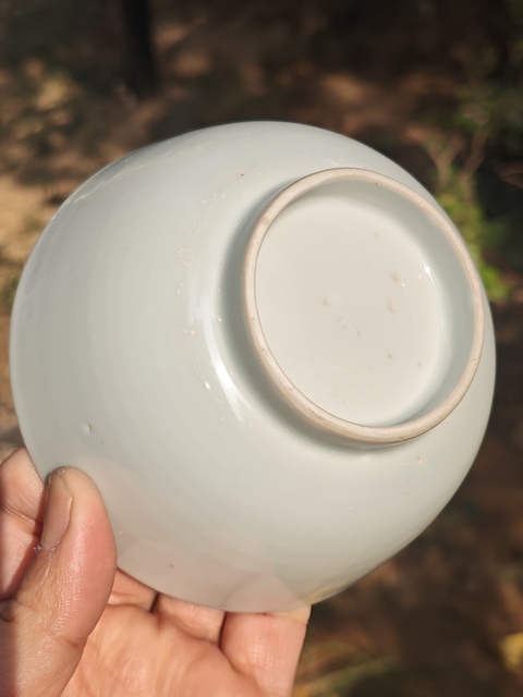 古玩陶瓷清康熙甜白釉碗真品鑒賞圖