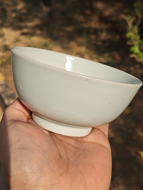 古玩陶瓷清康熙甜白釉碗真品鑒賞圖