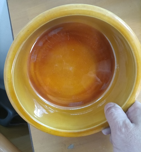 古玩陶瓷黃釉旋紋缸真品鑒賞圖