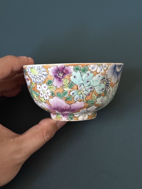 古玩陶瓷民國·百花不落地粉彩小碗全品拍賣，當前價格1200元
