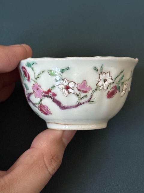 古玩陶瓷清·雍正花卉紋細(xì)路粉彩杯拍賣，當(dāng)前價格1000元