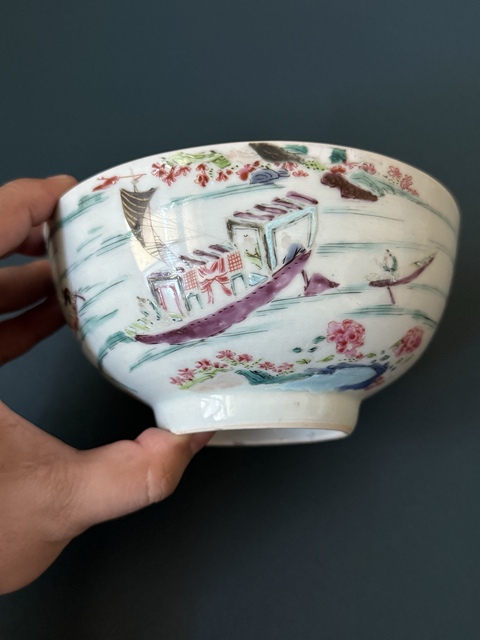 古玩陶瓷山水紋粉彩碗真品鑒賞圖