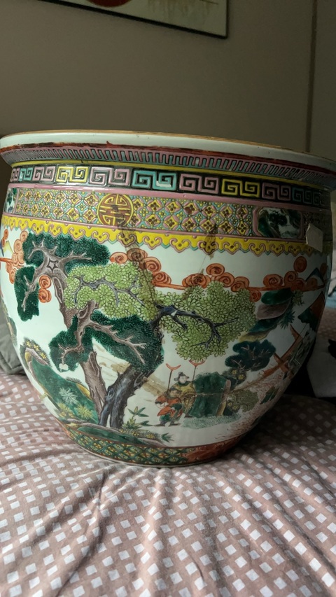 古玩陶瓷粉彩人物故事紋魚缸真品鑒賞圖