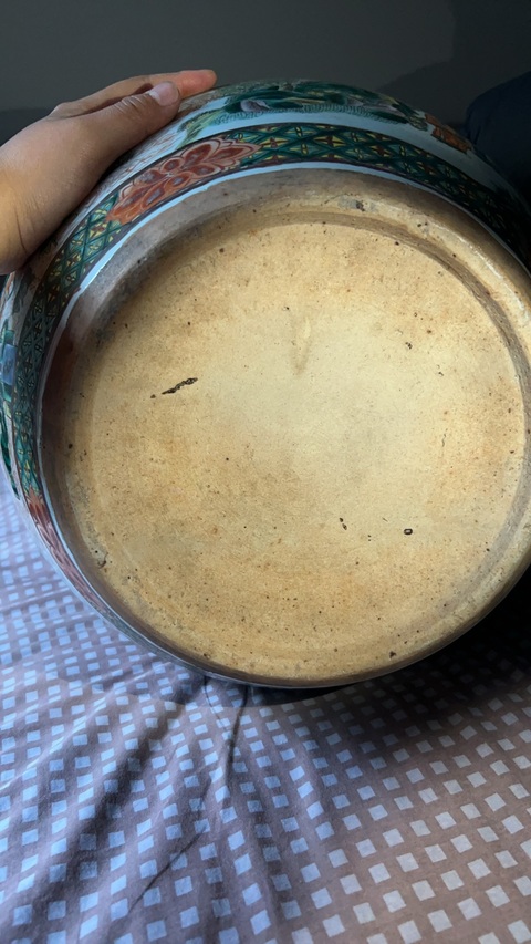 古玩陶瓷粉彩人物故事紋魚缸真品鑒賞圖