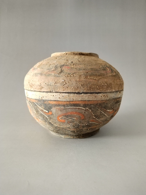 古玩陶瓷（漢代）灰陶朱砂彩繪陶盒拍賣，當前價格568元