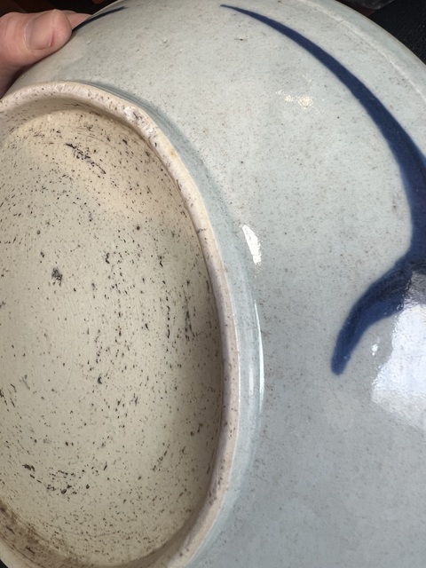 古玩陶瓷青花過(guò)墻龍紋盤(pán)真品鑒賞圖