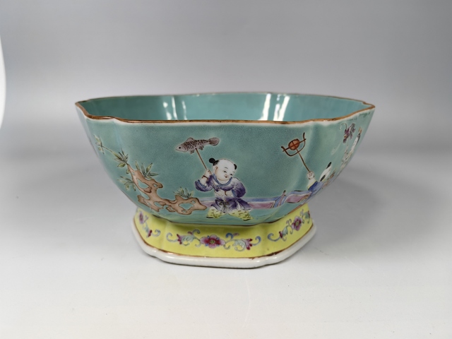 古玩陶瓷晚清民國松石綠粉彩五子登科嬰戲紋四方供碗真品鑒賞圖