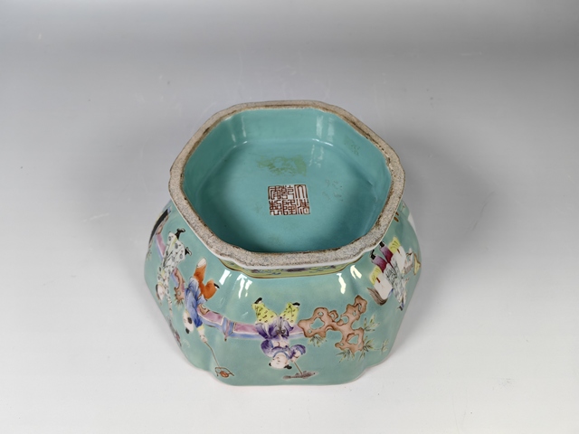 古玩陶瓷晚清民國松石綠粉彩五子登科嬰戲紋四方供碗真品鑒賞圖