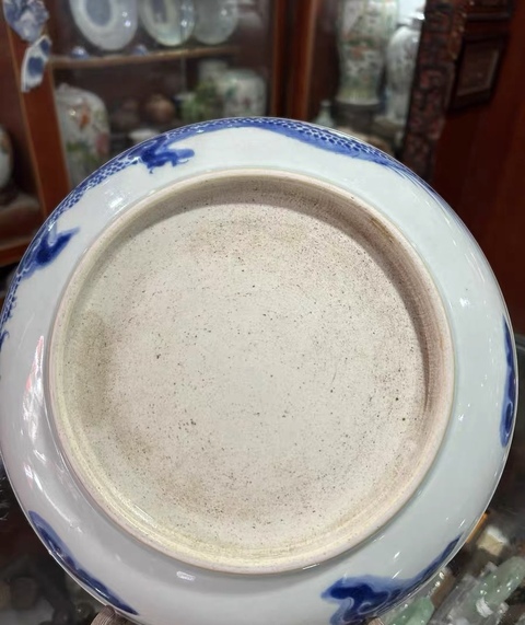古玩陶瓷青花過墻龍紋盤真品鑒賞圖