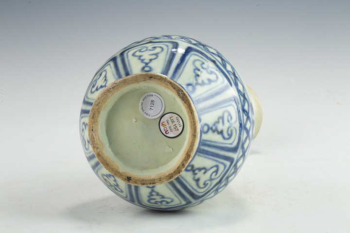 古玩陶瓷元代·青花月影梅花紋玉壺春瓶真品鑒賞圖