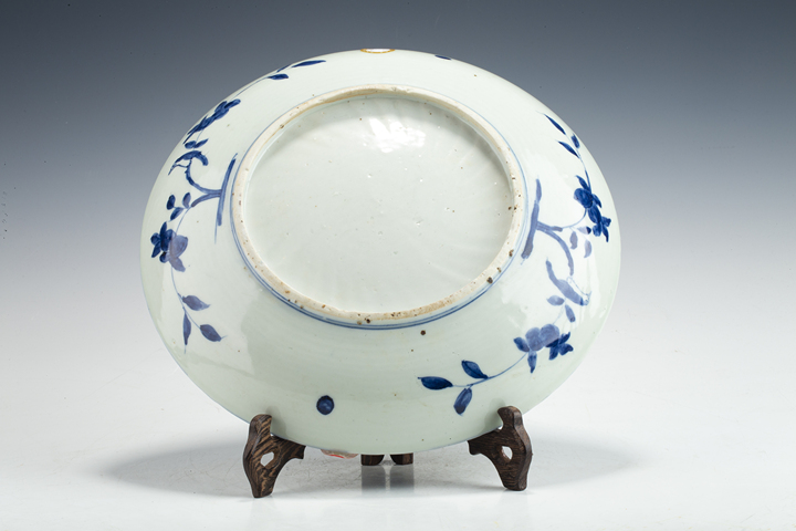 古玩陶瓷明晚·青花松鹿紋大盤真品鑒賞圖