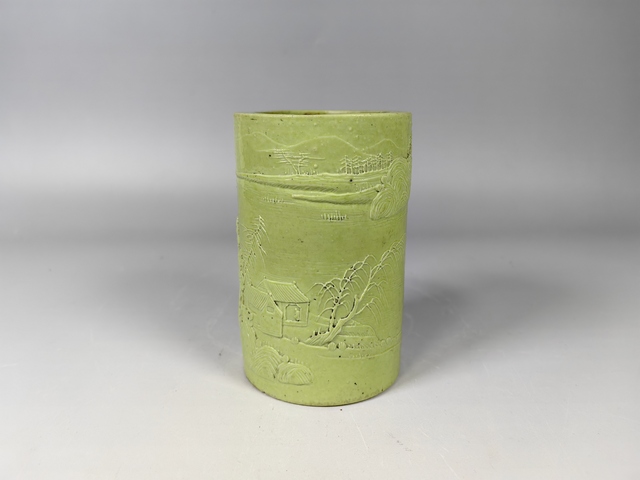 古玩陶瓷晚清民國王炳榮款風景山水雕瓷筆筒真品鑒賞圖