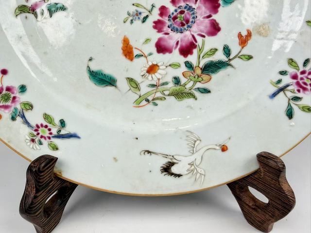 古玩陶瓷清中期．粉彩鶴紋折沿盤拍賣，當前價格99元