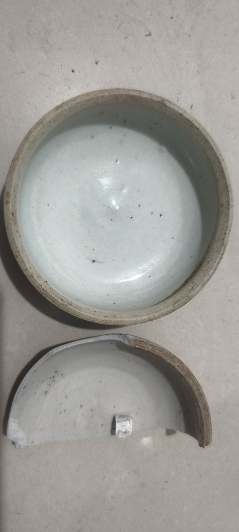 古玩陶瓷青花印泥盒真品鑒賞圖