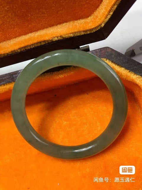古玩玉器老翡翠手鐲真品鑒賞圖