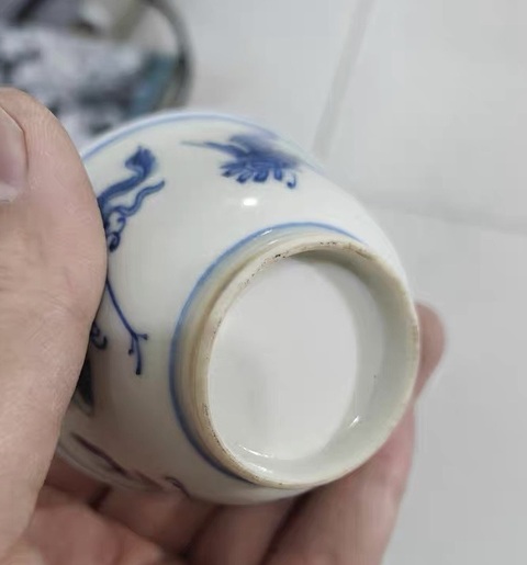 古玩陶瓷青花鳳凰花卉紋杯真品鑒賞圖