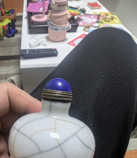 古玩陶瓷鼻煙壺真品鑒賞圖