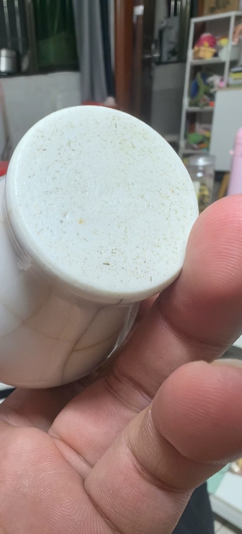 古玩陶瓷鼻煙壺真品鑒賞圖