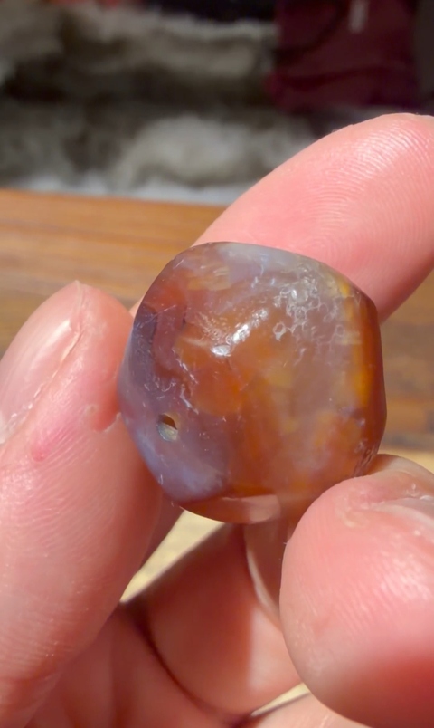 古玩玉器瑪瑙多棱珠真品鑒賞圖