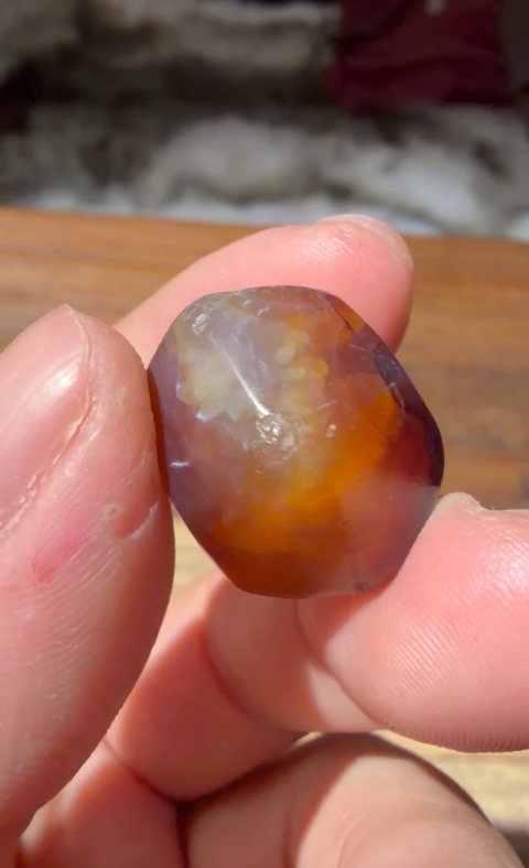 古玩玉器瑪瑙多棱珠真品鑒賞圖