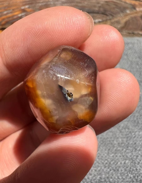 古玩玉器瑪瑙多棱珠真品鑒賞圖