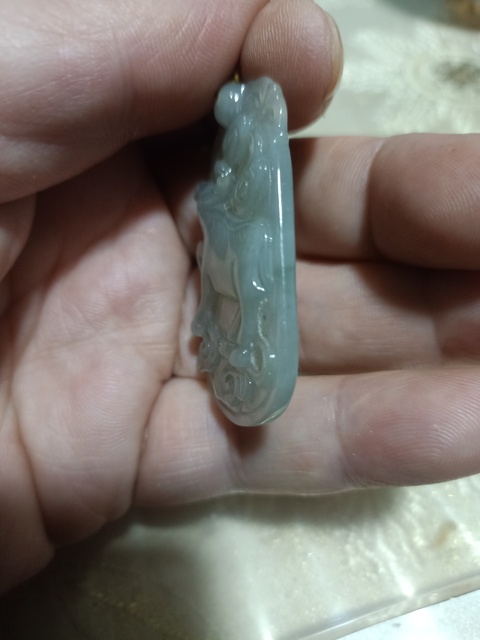 古玩玉器翡翠吊墜真品鑒賞圖