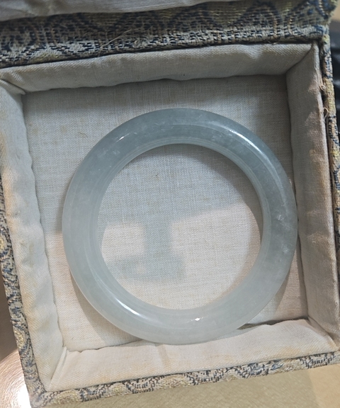 古玩玉器翡翠手鐲真品鑒賞圖