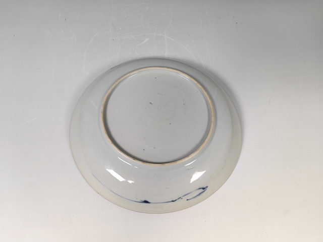 古玩陶瓷清早花卉紋青花盤真品鑒賞圖