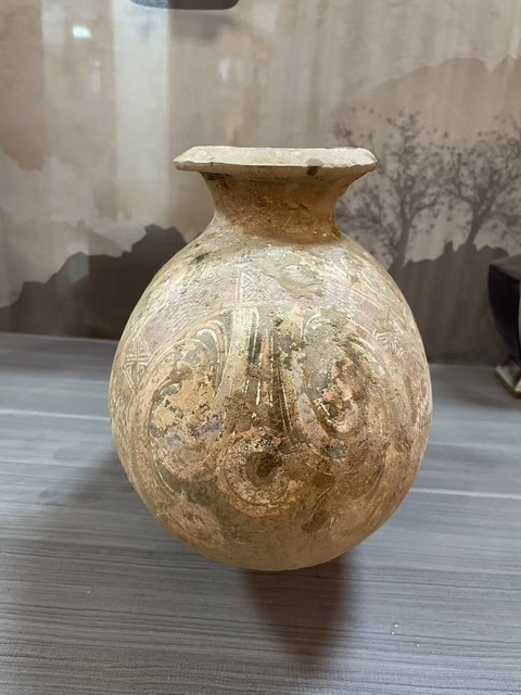 古玩陶瓷漢·彩繪鴨蛋真品鑒賞圖