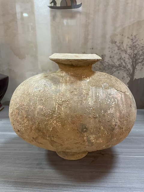 古玩陶瓷漢·彩繪鴨蛋真品鑒賞圖