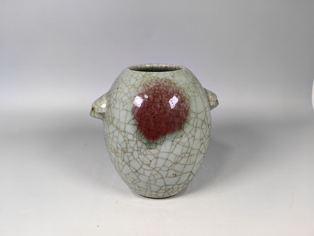 古玩陶瓷清中早哥釉釉里紅獸耳尊真品鑒賞圖