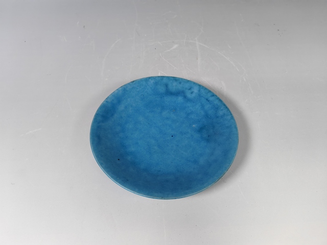 古玩陶瓷清早孔雀藍(lán)釉賞盤真品鑒賞圖