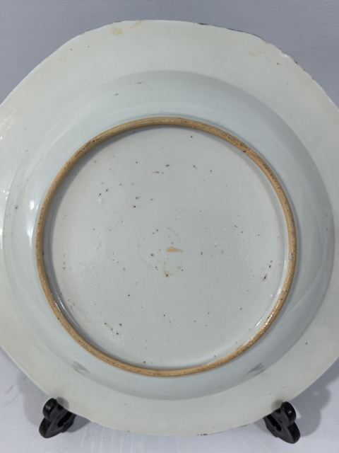 古玩陶瓷盤真品鑒賞圖